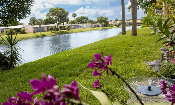 108 Lake Evelyn Drive, West Palm Beach, FL 33411