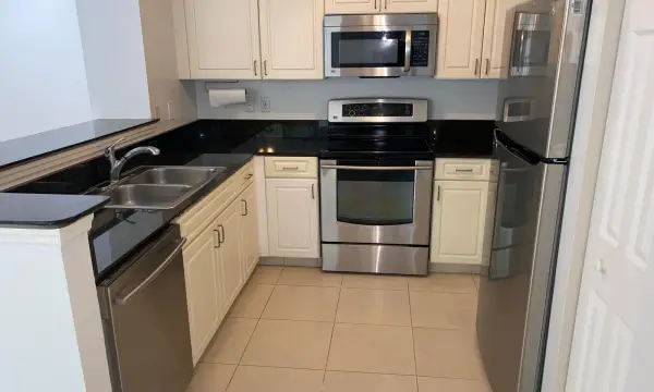 720 S Sapodilla Avenue 408, West Palm Beach, FL 33401