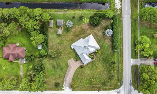 17496 72nd Road N, The Acreage, FL 33470