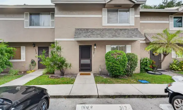 1317 Sussex Drive, North Lauderdale, FL 33068