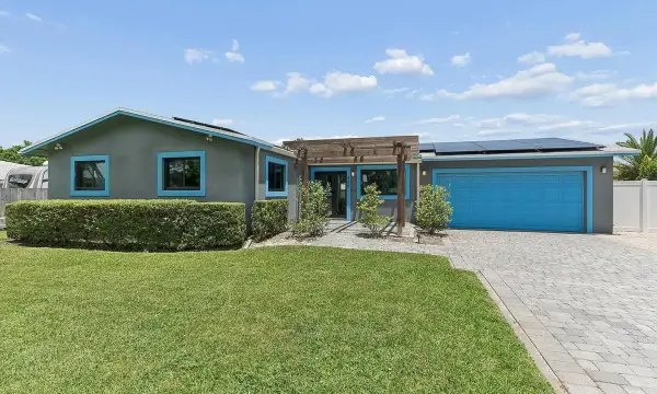 405 Chapel Hill Boulevard, Boynton Beach, FL 33435