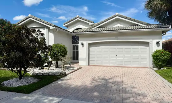 6651 Bali Hai, Boynton Beach, FL 33437