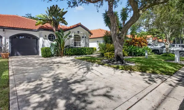 18413 Via Di Verona, Boca Raton, FL 33496