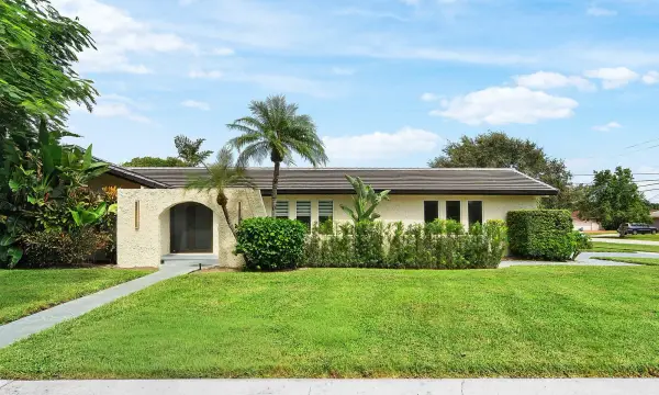 2013 Ardley Road, North Palm Beach, FL 33408