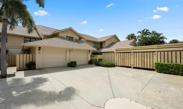 17110 Waterbend Drive 220, Jupiter, FL 33477
