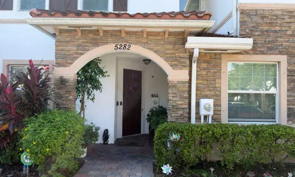 5282 Ashley River Road, West Palm Beach, FL 33417