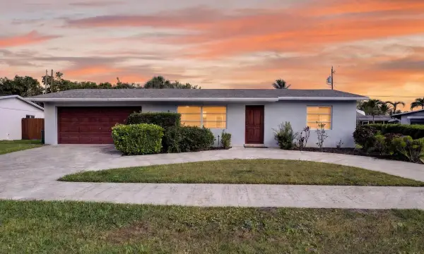 760 Cinnamon Road, North Palm Beach, FL 33408