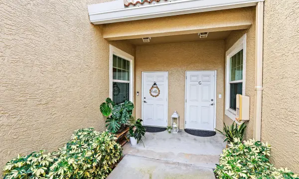 111 Lighthouse Circle D, Tequesta, FL 33469