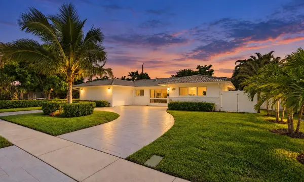 612 NE 24th Avenue, Pompano Beach, FL 33062