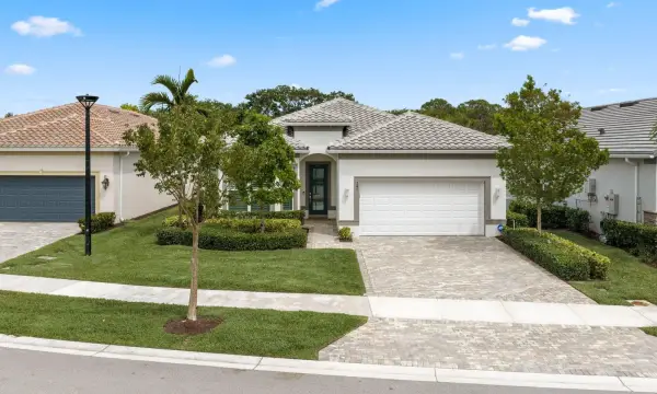 205 Geillis Path, Delray Beach, FL 33445