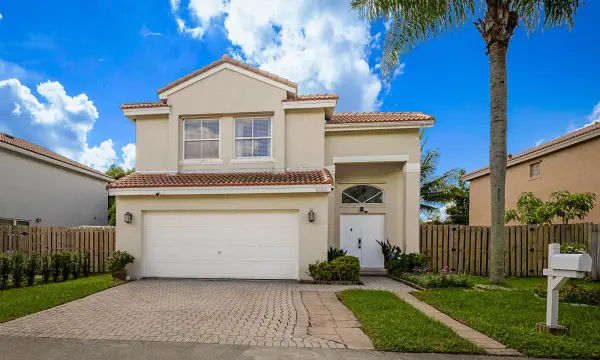 6666 Saltaire Terrace, Margate, FL 33063