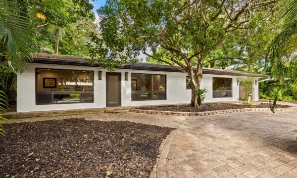2643 SW 30th Terrace, Fort Lauderdale, FL 33312
