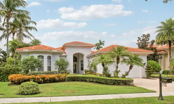 705 Cote Azur Drive, Palm Beach Gardens, FL 33410
