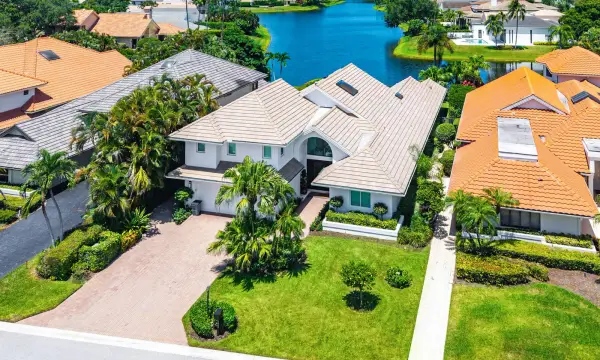 13660 Rivoli Drive, Palm Beach Gardens, FL 33410