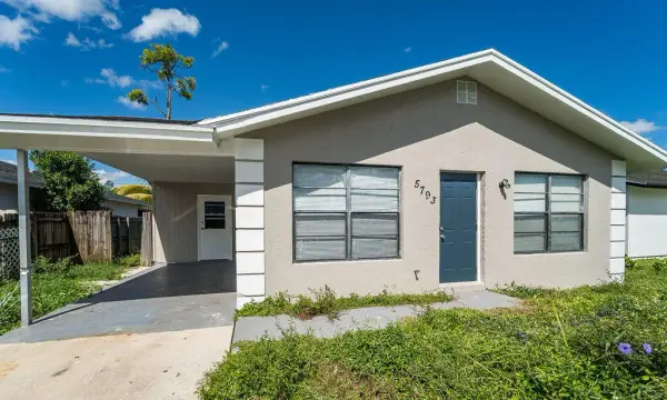 5793 Kumquat Road, West Palm Beach, FL 33413