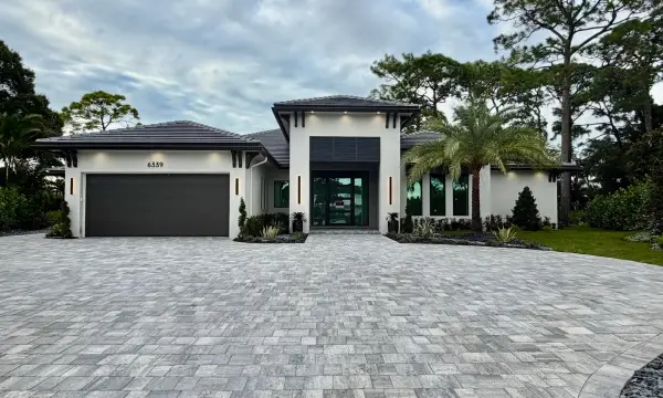6339 Woodthrush Court, Palm Beach Gardens, FL 33418