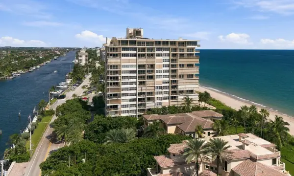 1021 Hillsboro Mile 103, Hillsboro Beach, FL 33062