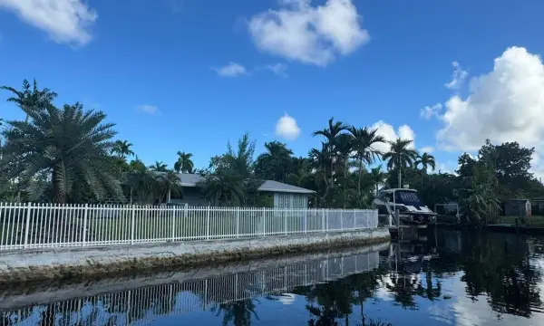 1744 W Las Olas Boulevard, Fort Lauderdale, FL 33312