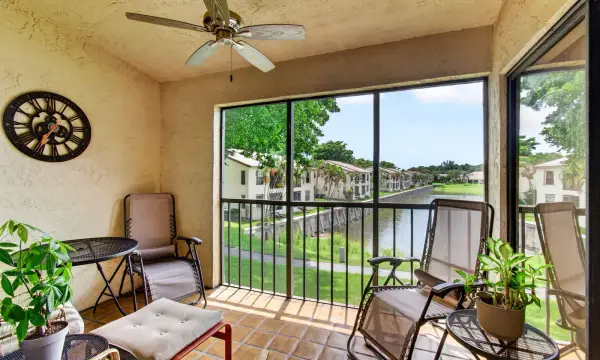 330 Palmwood Place 208, Boca Raton, FL 33431