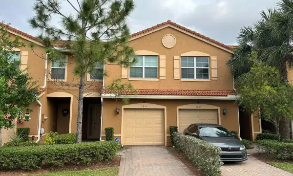 5815 Monterra Club Drive, Lake Worth, FL 33463