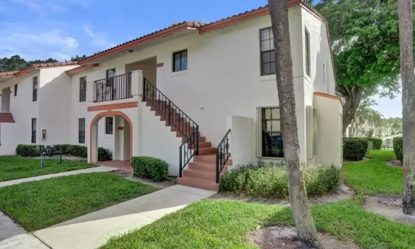 300 Palmwood Place P206, Boca Raton, FL 33431