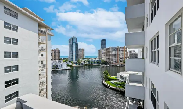 137 Golden Isles Drive 1001, Hallandale Beach, FL 33009