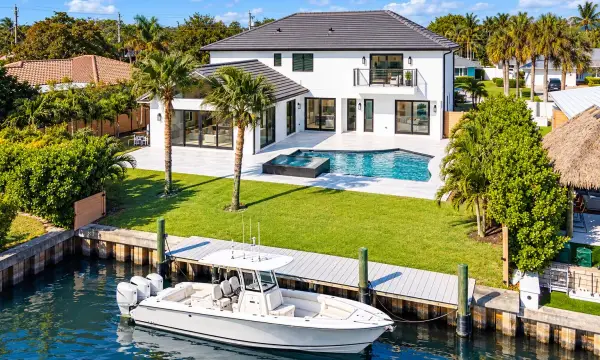 8 Leeward Circle, Tequesta, FL 33469