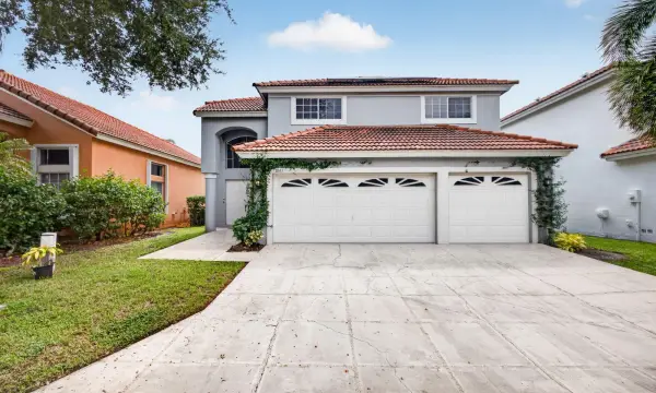 1043 Aspri Way, Riviera Beach, FL 33418