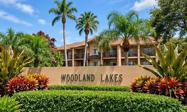 5344 Woodland Lakes Drive 225, Palm Beach Gardens, FL 33418