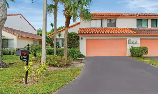 21589 Casa Monte Court, Boca Raton, FL 33433