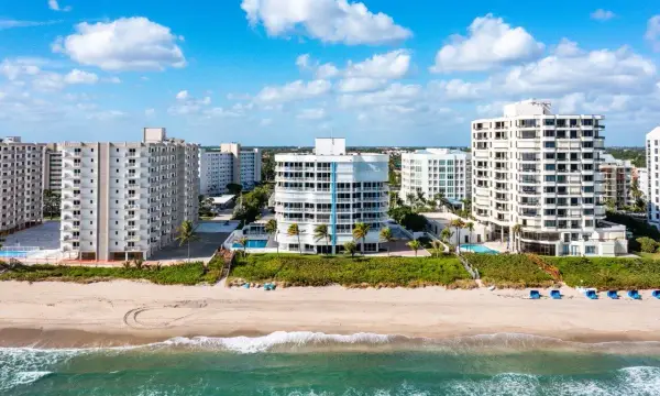 3211 S Ocean Boulevard 402, Highland Beach, FL 33487