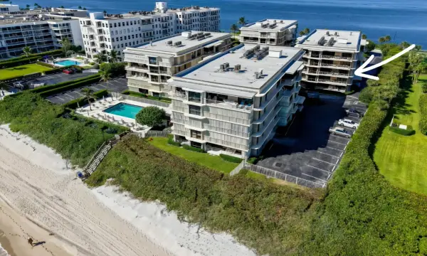 3200 S Ocean Boulevard D-301, Palm Beach, FL 33480