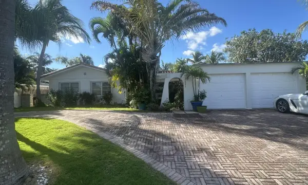 1251 Manor Drive, Singer Island, FL 33404