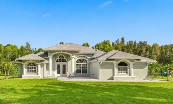 12711 71st Place N, The Acreage, FL 33412