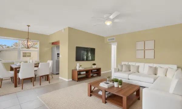 184 Norwich H 184, West Palm Beach, FL 33417