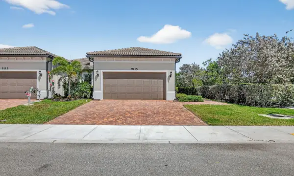 9115 Passiflora Way, Boca Raton, FL 33428