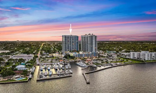 220 Lake Shore Drive 1802, Lake Park, FL 33403