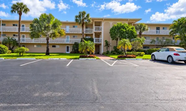 2856 Garden Drive S 106, Lake Worth, FL 33461