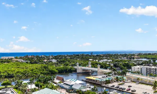 700 E Boynton Beach Boulevard 1403, Boynton Beach, FL 33435