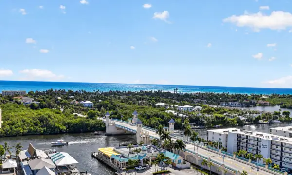 625 Casa Loma Boulevard 1604, Boynton Beach, FL 33435