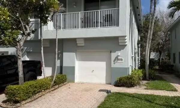 3013 Laurel Ridge Circle, Riviera Beach, FL 33404