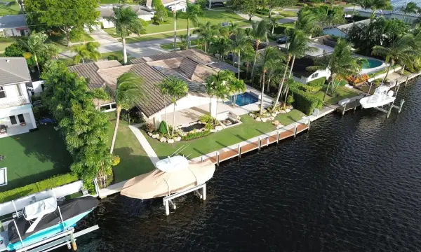 1005 Country Club Drive, North Palm Beach, FL 33408