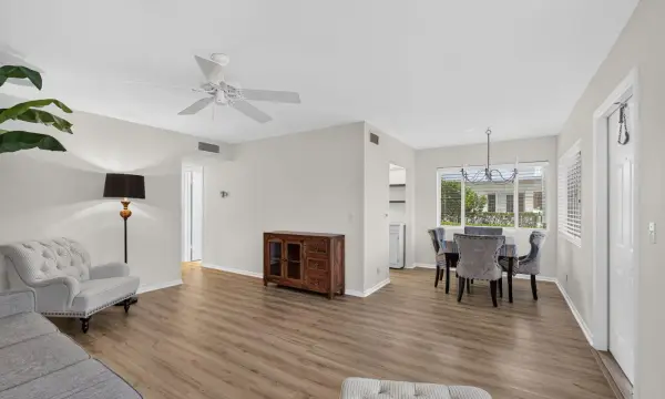 3280 Lake Osborne Drive #105, Lake Worth Beach, FL 33461