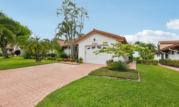 5494 San Marino Way, Lake Worth, FL 33467