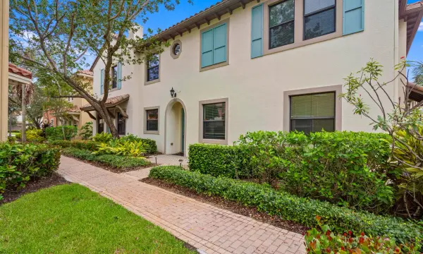 12641 NW 32nd Manor, Sunrise, FL 33323