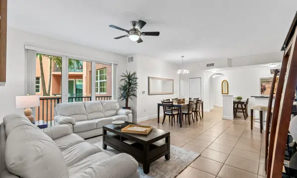 225 NE 1st Street 214, Delray Beach, FL 33444