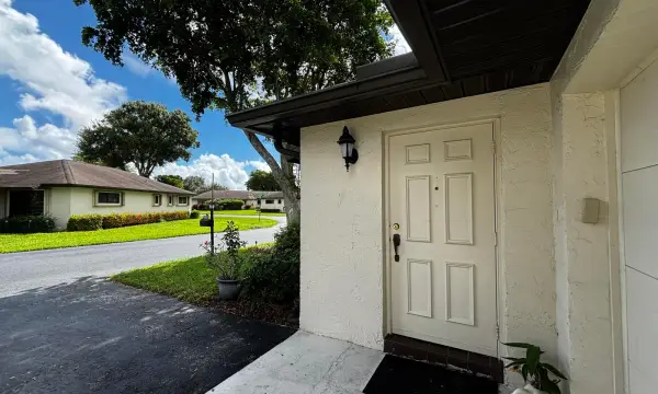 4871 Hawkwood Road A, Boynton Beach, FL 33436