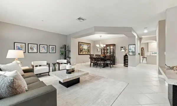 5545 NE Trieste Way, Boca Raton, FL 33487