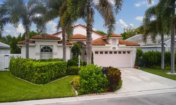4937 Broadstone Circle, West Palm Beach, FL 33417