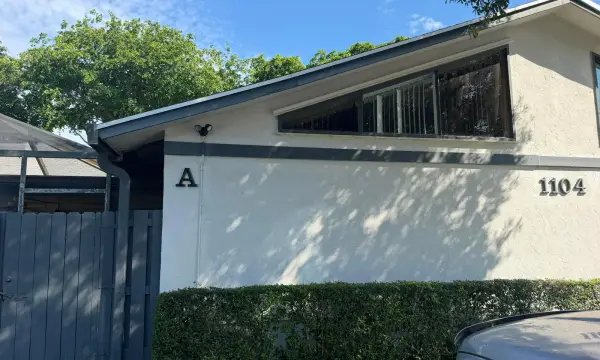 1104 Summit Trail Circle A, West Palm Beach, FL 33415